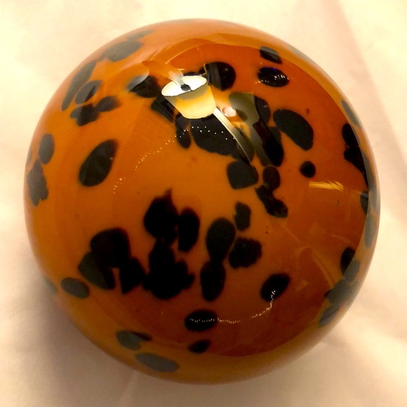 Other - Hand Blown Animal Print Leopard/Cheetah/Tortoise Art Glass Crystal Paper Weight.